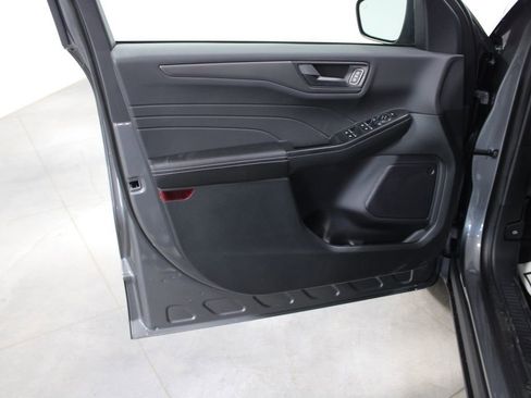 New 2026 Ford Escape Active image 21