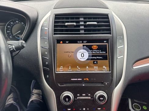 Used 2019 Lincoln MKC Reserve w/ MKC Climate Package AWD/4WD image 5