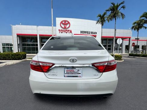 Used 2017 Toyota Camry XLE FWD image 6