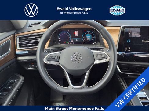 Certified 2026 Volkswagen Atlas SE AWD/4WD image 10
