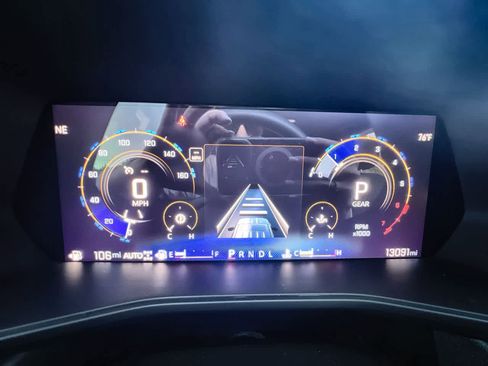 Used 2024 Chevrolet Colorado Trail Boss w/ Advanced Trailering Package image 12