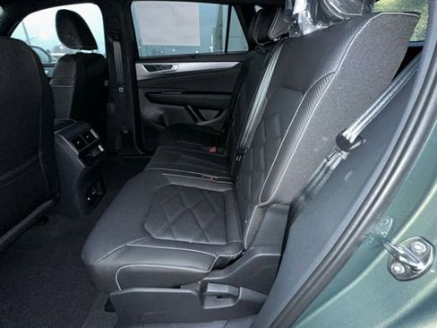 New 2026 Volkswagen Atlas Cross Sport SE image 29