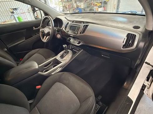 Used 2016 Kia Sportage LX w/ LX Popular Package FWD image 20