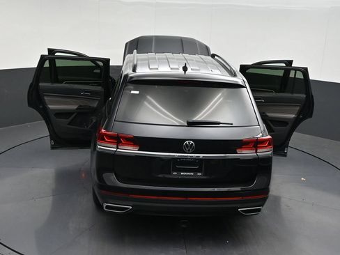 Used 2021 Volkswagen Atlas SE FWD image 37