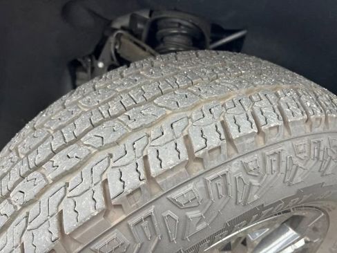 Certified 2024 GMC Canyon Elevation image 24