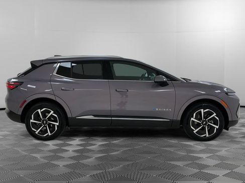 Certified 2024 Chevrolet Equinox EV LT AWD/4WD image 6