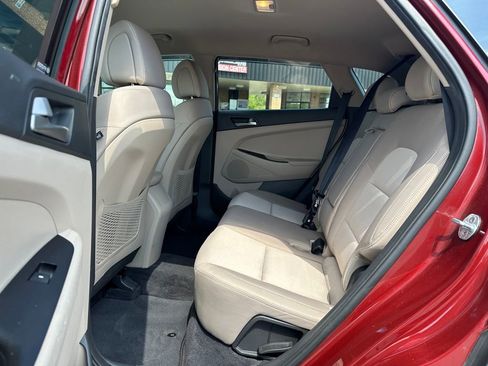 Used 2018 Hyundai Tucson SE AWD/4WD image 12