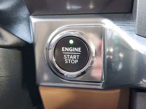 Used 2021 Ford F150 Lariat image 22