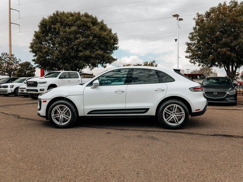 Used 2024 Porsche Macan AWD/4WD image 4