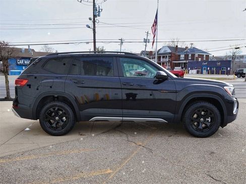 New 2026 Volkswagen Atlas Peak Edition AWD/4WD image 6