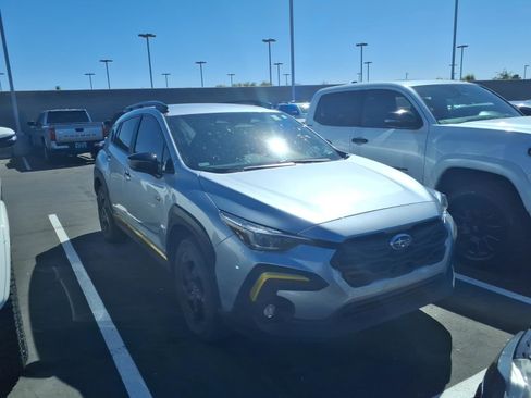 Used 2024 Subaru Crosstrek 2.5i Sport image 2
