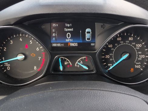 Used 2018 Ford Escape SE image 33