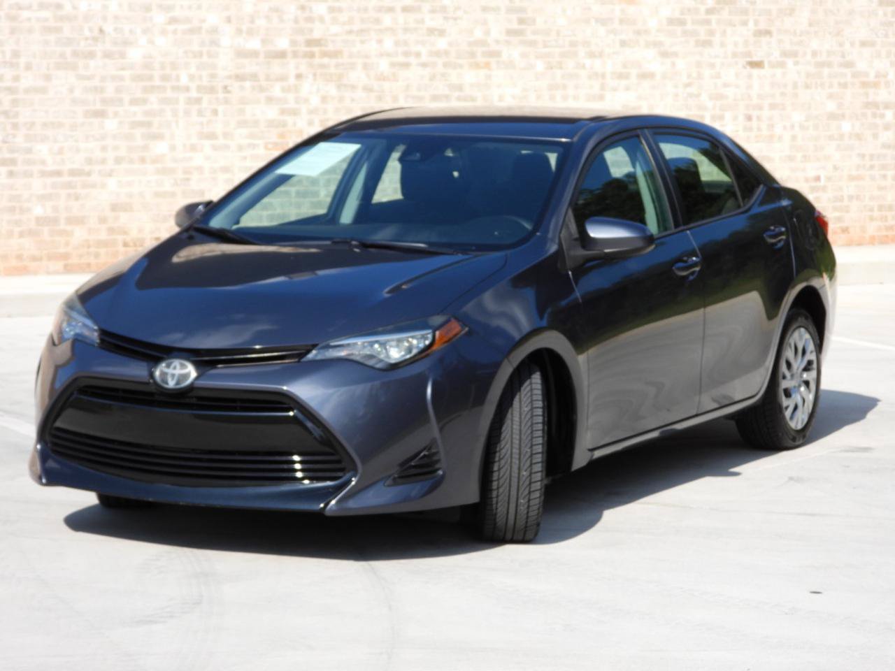 Used 2019 Toyota Corolla LE FWD image 12