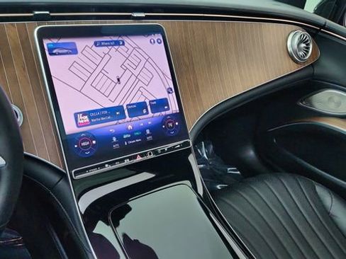 Used 2022 Mercedes-Benz EQS 450+ Sedan image 43