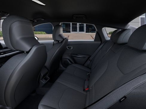 New 2026 Kia K4 FWD image 22