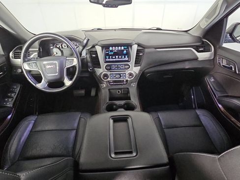 Used 2019 GMC Yukon SLT w/ Premium Edition AWD/4WD image 11