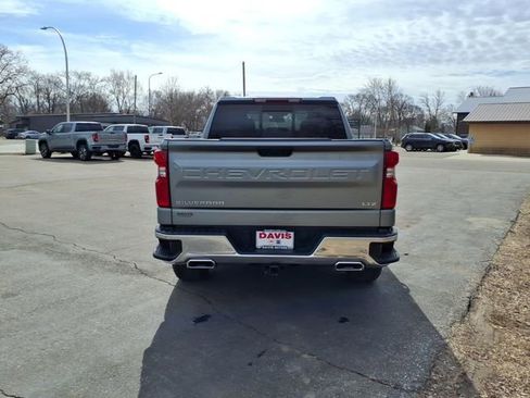 Used 2025 Chevrolet Silverado 1500 LTZ image 4
