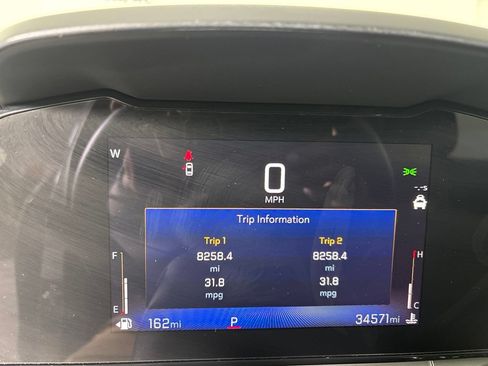 Used 2025 Chevrolet Trax LT w/ LT Convenience Package FWD image 15