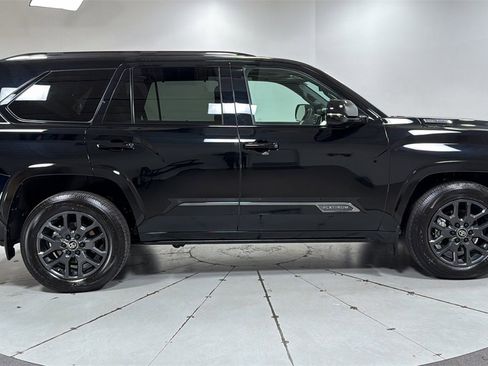 Certified 2026 Toyota Sequoia Platinum image 6