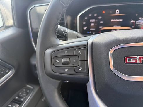 Used 2026 GMC Sierra 1500 SLT AWD/4WD image 22