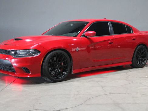 Used 2016 Dodge Charger SRT Hellcat w/ Harman/Kardon Audio Group image 1
