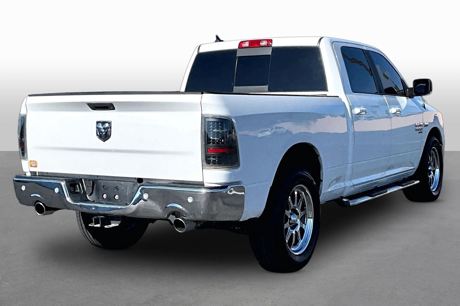 Used 2019 RAM 1500 Big Horn AWD/4WD image 2