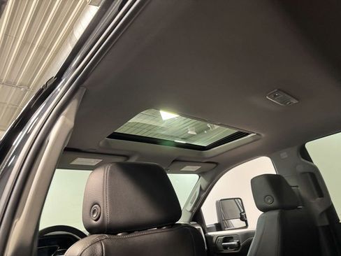 Used 2022 GMC Sierra 2500 Denali image 52