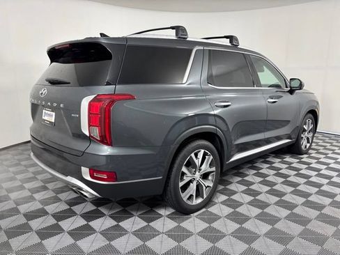 Used 2022 Hyundai Palisade SEL w/ 8P Bench Seat Package AWD/4WD image 6