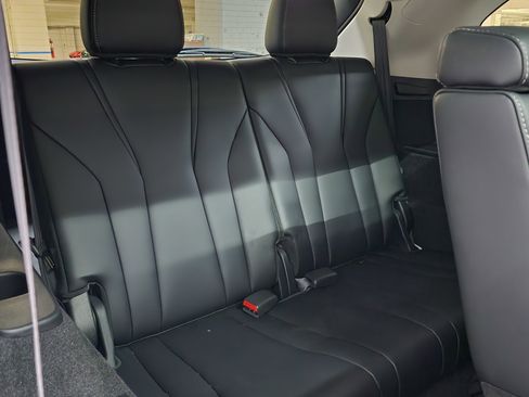 Used 2023 Acura MDX SH-AWD w/ Technology Package image 20