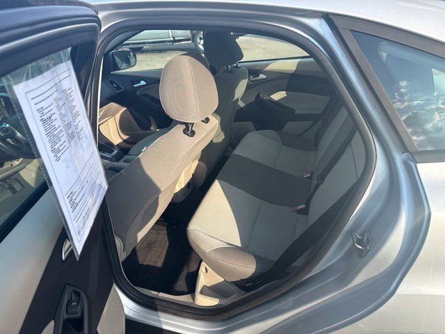 Used 2014 Ford Focus SE FWD image 10