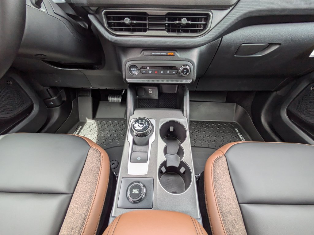 New 2026 Ford Bronco Sport Outer Banks w/ Outer Banks Tech Package+ AWD/4WD image 19