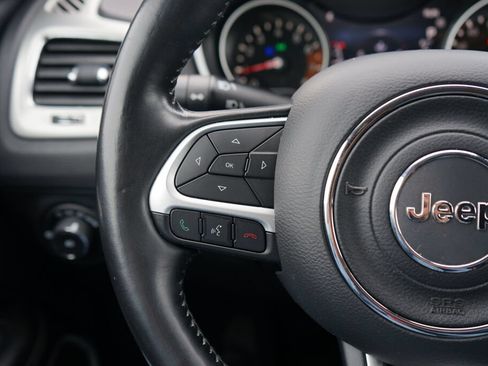 Used 2019 Jeep Compass High Altitude AWD/4WD image 30