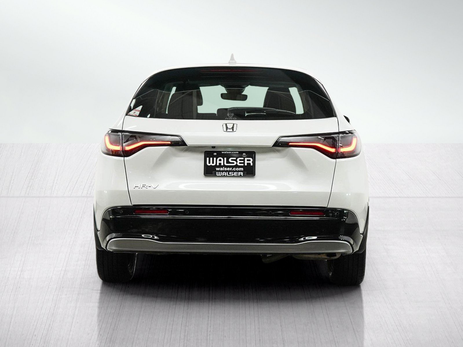 Used 2025 Honda HR-V EX-L image 4