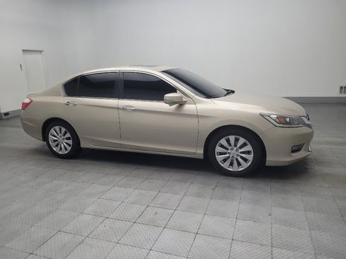 Used 2015 Honda Accord EX-L image 11