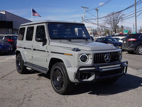 Used 2025 Mercedes-Benz G 63 AMG 4MATIC image 2