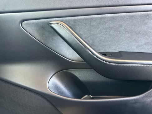 Used 2019 Tesla Model 3 Long Range RWD image 19