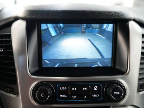 Used 2020 GMC Yukon XL SLT w/ Open Road Package AWD/4WD image 18