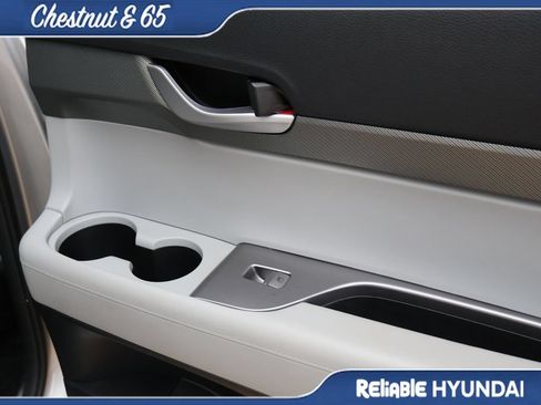 Certified 2025 Hyundai Palisade SEL FWD image 16