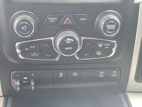 Used 2017 RAM 1500 Big Horn AWD/4WD image 7