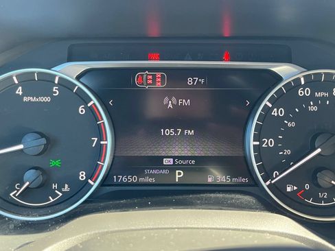 Used 2026 Nissan Rogue SV FWD image 40