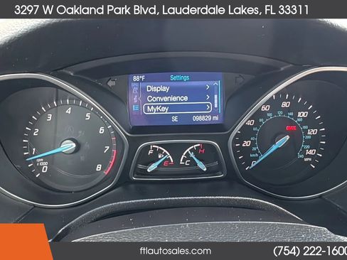 Used 2014 Ford Focus SE image 53