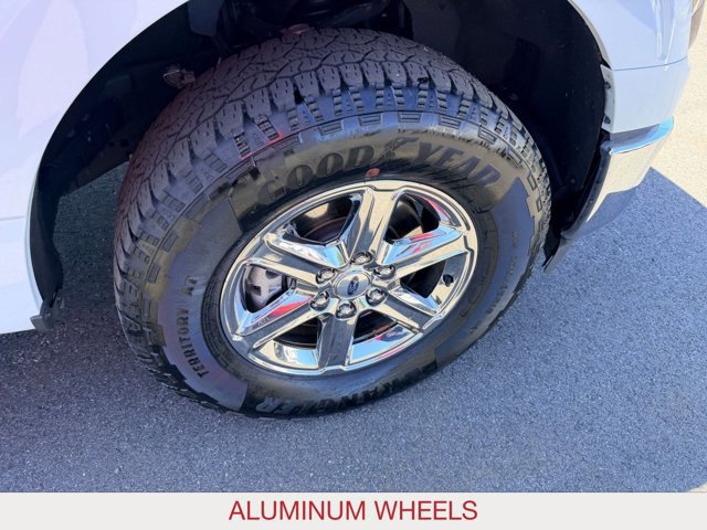 Used 2025 Ford F150 XLT w/ Equipment Group 301A Standard AWD/4WD image 9