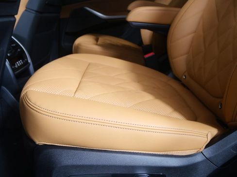 New 2027 BMW X7 xDrive40i AWD/4WD image 14