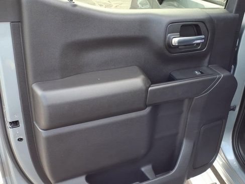 Certified 2023 Chevrolet Silverado 1500 Custom image 12