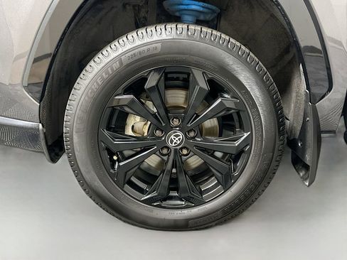 Certified 2022 Toyota RAV4 XSE AWD/4WD image 33