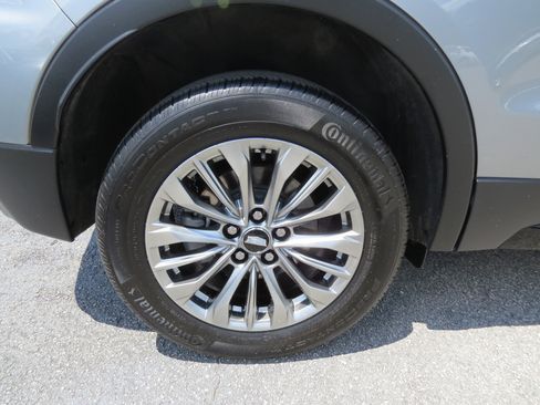 Certified 2024 Cadillac XT4 Premium Luxury image 8