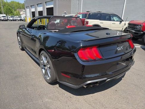 Used 2018 Ford Mustang GT Premium w/ Equipment Group 401A RWD image 5