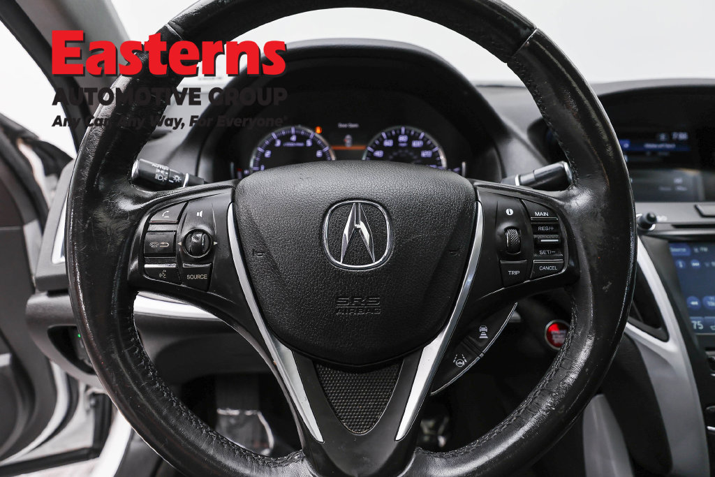 Used 2018 Acura TLX FWD image 11