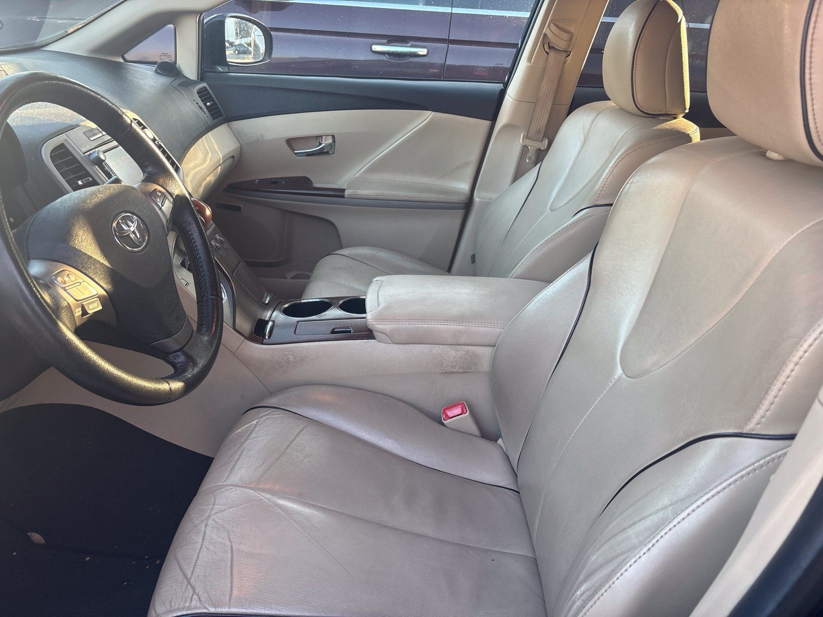Used 2012 Toyota Venza Limited w/ Tow Pkg FWD image 5