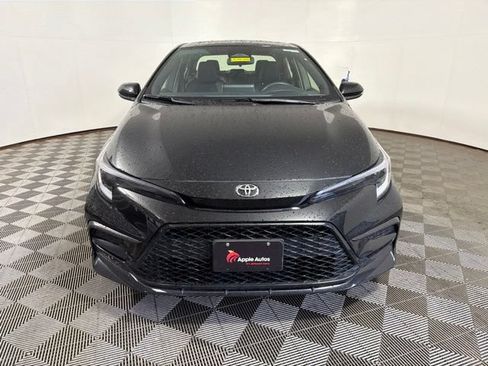 Used 2024 Toyota Corolla XSE FWD image 2